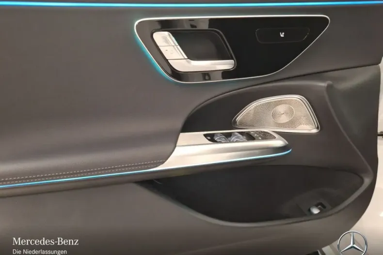 Mercedes-Benz E 200 din 2025 cu 11.015 km - oferta MER176911 - foto 14