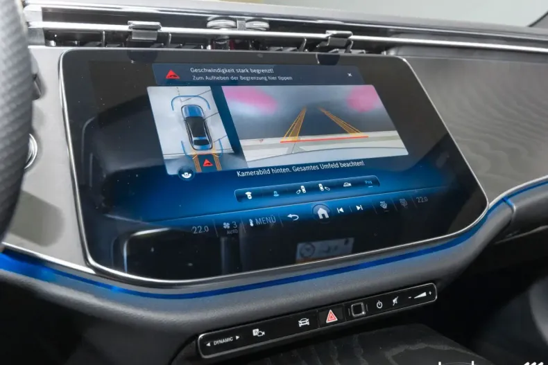 Mercedes-Benz E 200 din 2025 cu 5.000 km - oferta MER176912 - foto 19