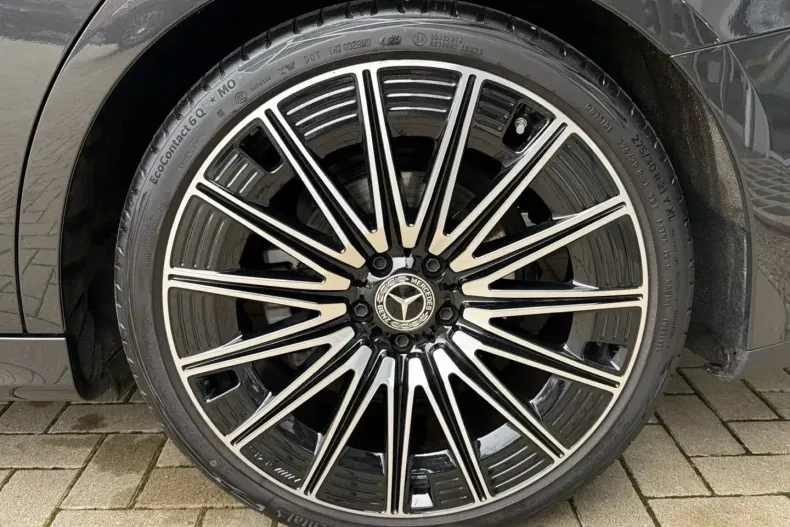 Mercedes-Benz E 200 din 2025 cu 15.580 km - oferta MER176913 - foto 6