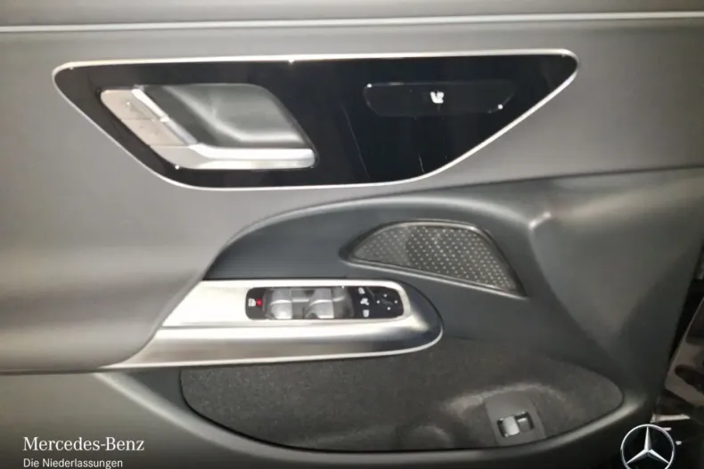 Mercedes-Benz E 200 din 2025 cu 6.705 km - oferta MER176917 - foto 14