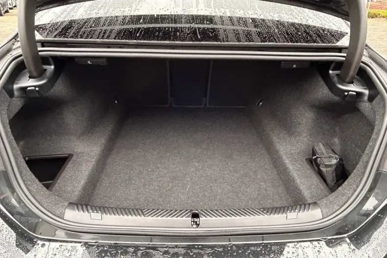 BMW 520 din 2025 cu 17.200 km - oferta BMW176921 - foto 11