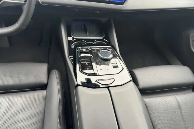 BMW 520 din 2025 cu 23.037 km - oferta BMW176931 - foto 5