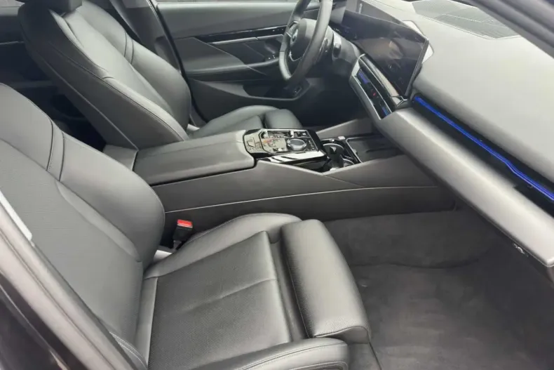 BMW 520 din 2025 cu 23.037 km - oferta BMW176931 - foto 8