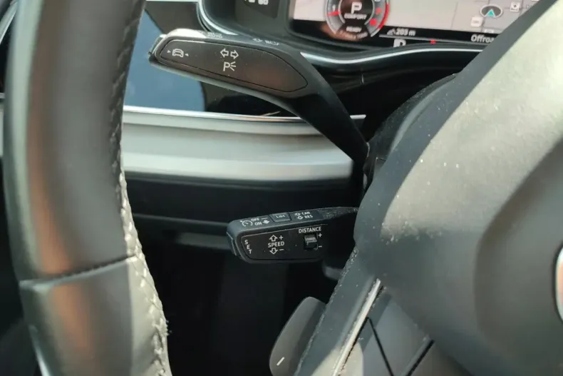 Audi Q8 din 2022 cu 83.912 km - oferta AUD176934 - foto 16