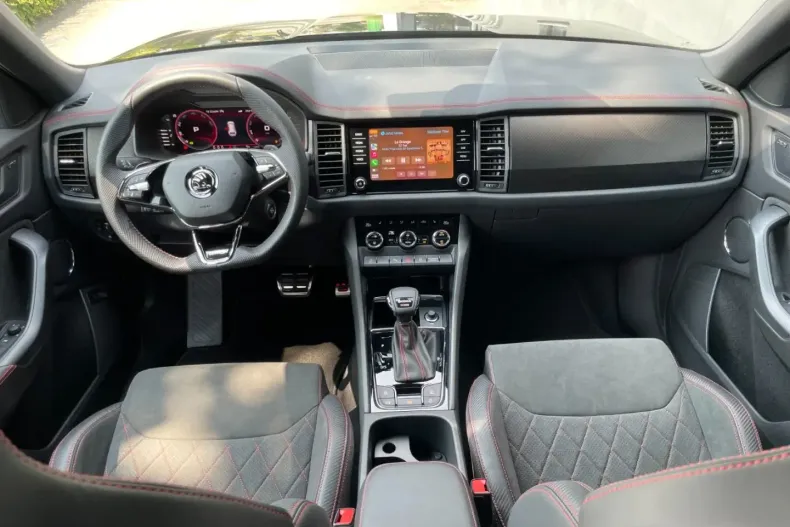 Skoda Kodiaq din 2023 cu 12.500 km - oferta SKO176936 - foto 7