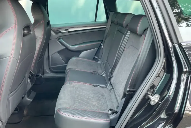 Skoda Kodiaq din 2023 cu 12.500 km - oferta SKO176936 - foto 10