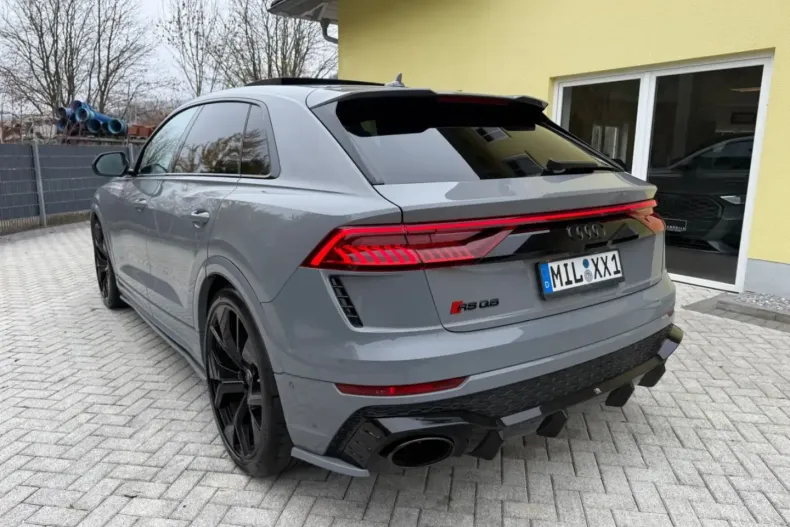 Audi RSQ8 din 2023 cu 32.000 km - oferta AUD176940 - foto 4