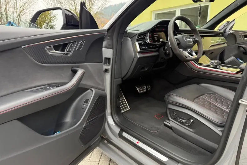 Audi RSQ8 din 2023 cu 32.000 km - oferta AUD176940 - foto 11