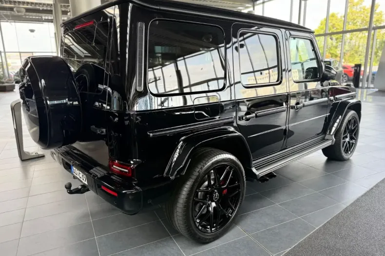 Mercedes-Benz G 63 AMG din 2025 cu 5.200 km - oferta MER176942 - foto 10