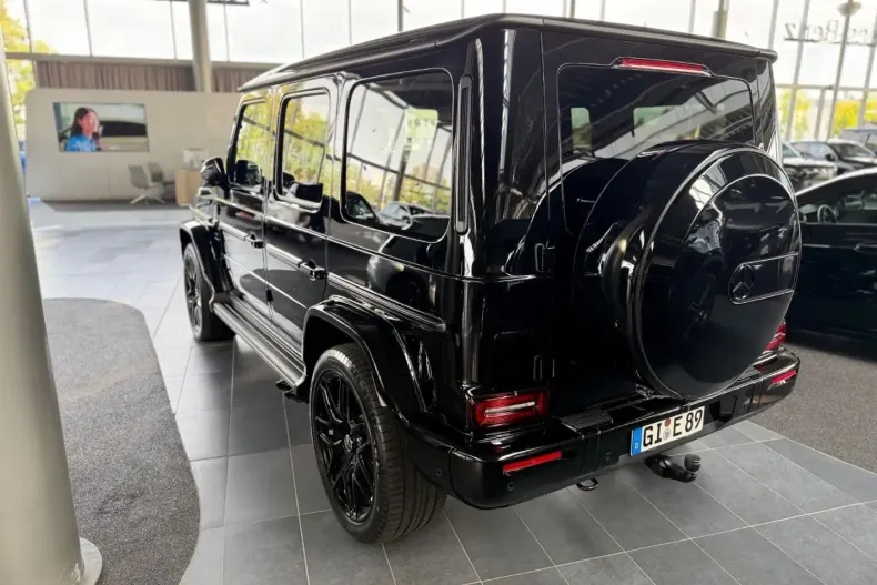 Mercedes-Benz G 63 AMG din 2025 cu 5.200 km - oferta MER176942 - foto 17