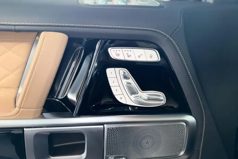 Mercedes-Benz G 63 AMG din 2025 cu 5.200 km - oferta MER176942 - foto 26