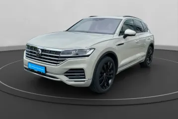 Volkswagen Touareg din 2021 - oferta VOL176946