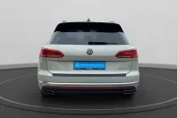Volkswagen Touareg din 2021 cu 57.360 km - oferta VOL176946 - foto 3