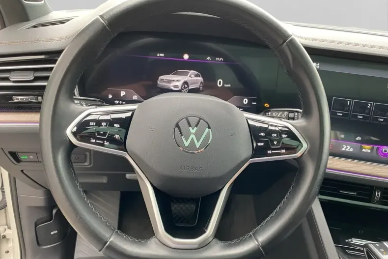 Volkswagen Touareg din 2021 cu 57.360 km - oferta VOL176946 - foto 9