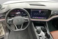 Volkswagen Touareg din 2021 cu 57.360 km - oferta VOL176946 - foto 11