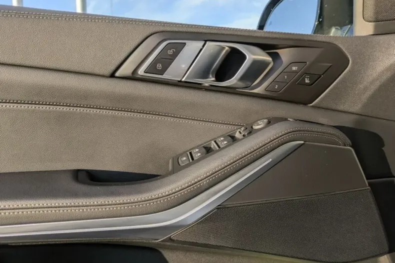 BMW X5 din 2022 cu 80.258 km - oferta BMW176948 - foto 11