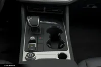 Volkswagen Touareg din 2021 cu 58.556 km - oferta VOL176949 - foto 13