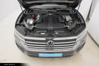 Volkswagen Touareg din 2021 cu 58.556 km - oferta VOL176949 - foto 15
