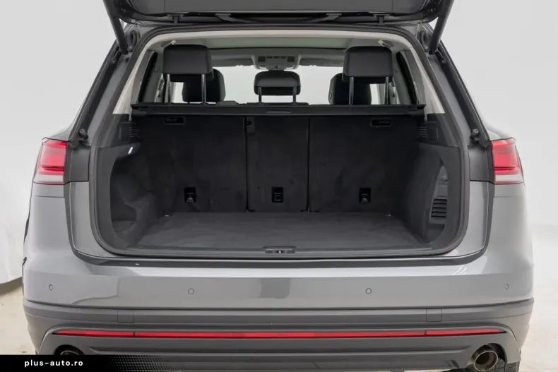 Volkswagen Touareg din 2021 cu 58.556 km - oferta VOL176949 - foto 16