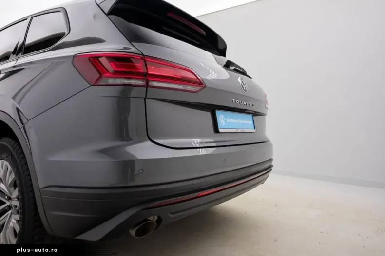 Volkswagen Touareg din 2021 cu 58.556 km - oferta VOL176949 - foto 18