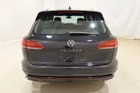 Volkswagen Touareg din 2021 cu 56.750 km - oferta VOL176952 - foto 7