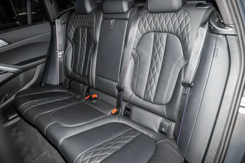 BMW X6 din 2024 cu 29.267 km - oferta BMW176959 - foto 11