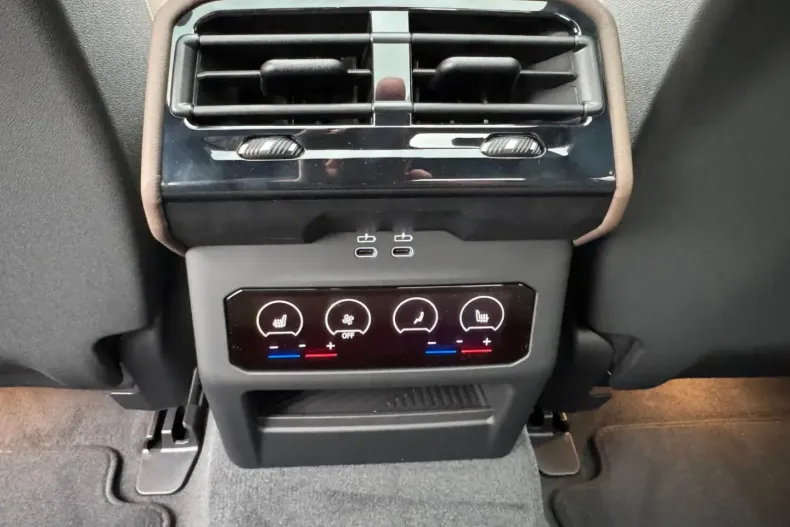 BMW 530 din 2025 cu 4.436 km - oferta BMW176961 - foto 20