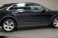 Audi Q8 din 2022 cu 85.543 km - oferta AUD176964 - foto 3
