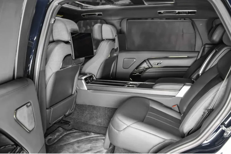 Land Rover Range Rover din 2023 cu 31.790 km - oferta LAN176971 - foto 14