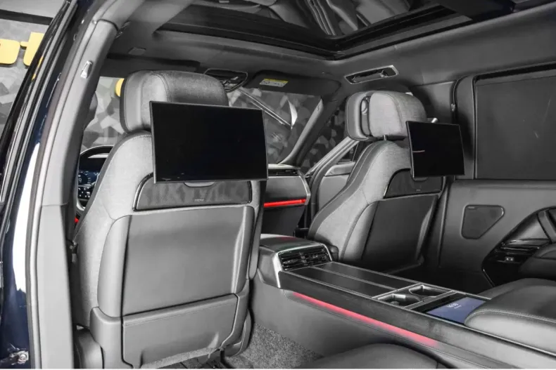 Land Rover Range Rover din 2023 cu 31.790 km - oferta LAN176971 - foto 16