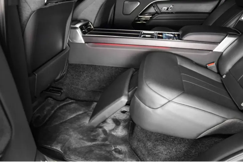 Land Rover Range Rover din 2023 cu 31.790 km - oferta LAN176971 - foto 18