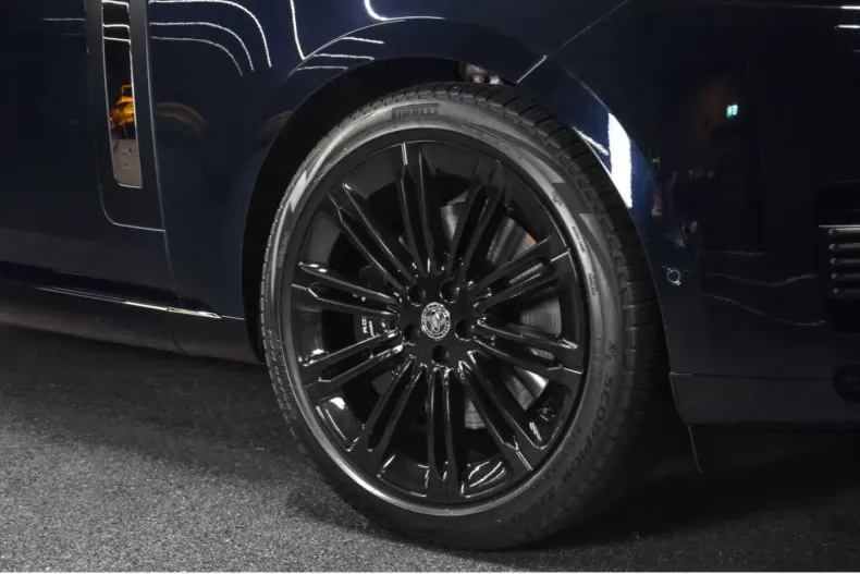 Land Rover Range Rover din 2023 cu 31.790 km - oferta LAN176971 - foto 24