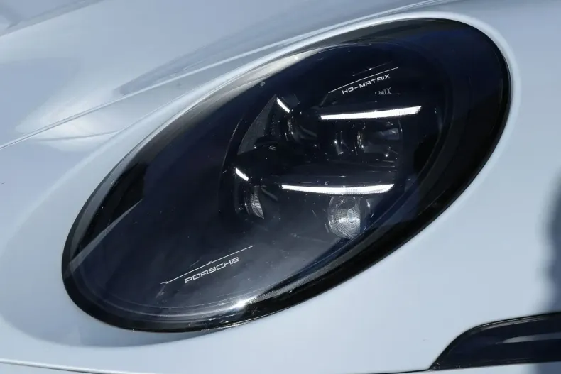 Porsche 992 din 2025 cu 21.200 km - oferta POR176972 - foto 8