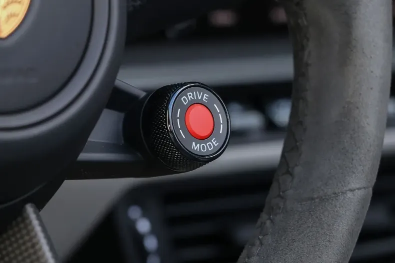 Porsche 992 din 2025 cu 21.200 km - oferta POR176972 - foto 20