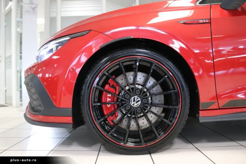 Volkswagen Golf din 2023 cu 30.906 km - oferta VOL176973 - foto 2