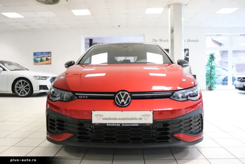 Volkswagen Golf din 2023 cu 30.906 km - oferta VOL176973 - foto 3