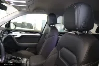 Volkswagen Touareg din 2023 cu 67.338 km - oferta VOL176975 - foto 14