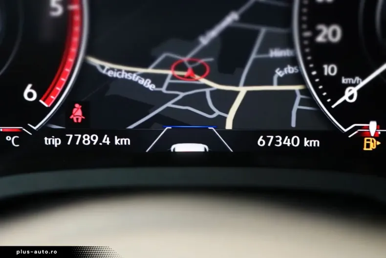 Volkswagen Touareg din 2023 cu 67.338 km - oferta VOL176975 - foto 18