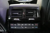 Volkswagen Touareg din 2023 cu 67.338 km - oferta VOL176975 - foto 31