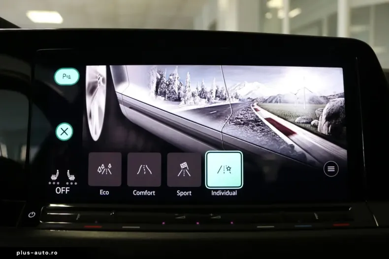 Volkswagen Golf din 2022 cu 47.447 km - oferta VOL176979 - foto 20