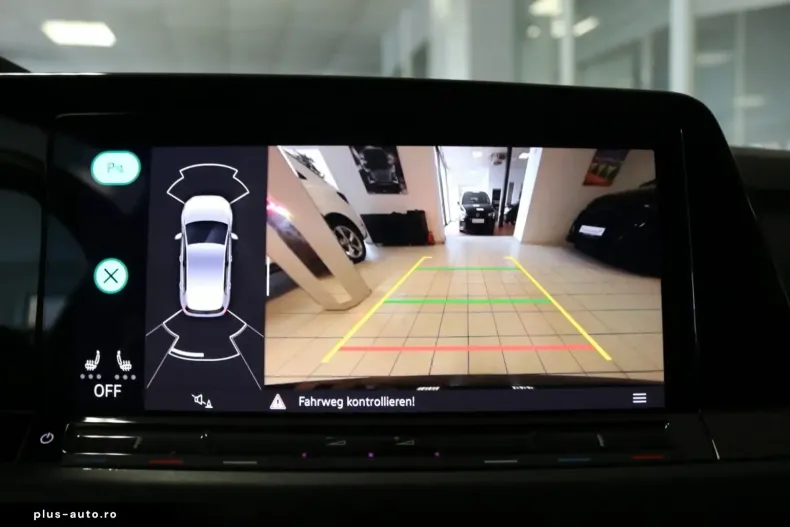 Volkswagen Golf din 2022 cu 47.447 km - oferta VOL176979 - foto 27