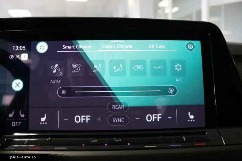 Volkswagen Golf din 2022 cu 47.447 km - oferta VOL176979 - foto 28