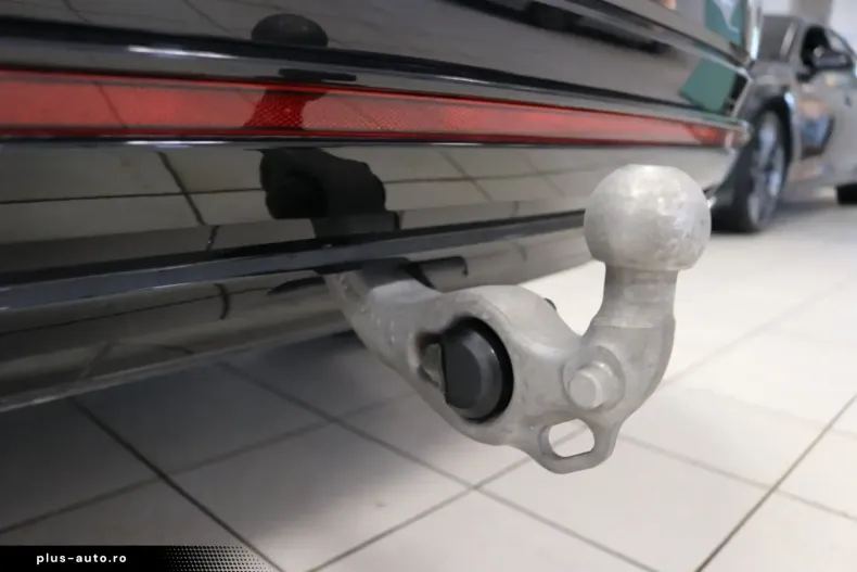 Volkswagen Touareg din 2021 cu 87.894 km - oferta VOL176980 - foto 7