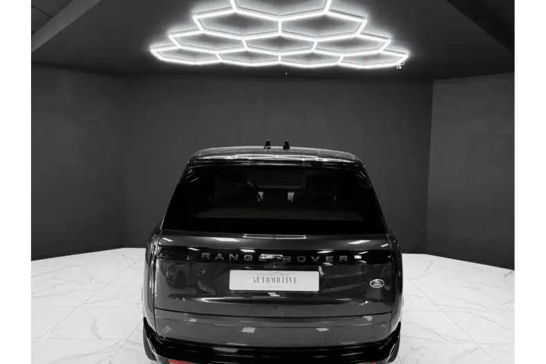 Land Rover Range Rover din 2023 cu 59.990 km - oferta LAN176982 - foto 4