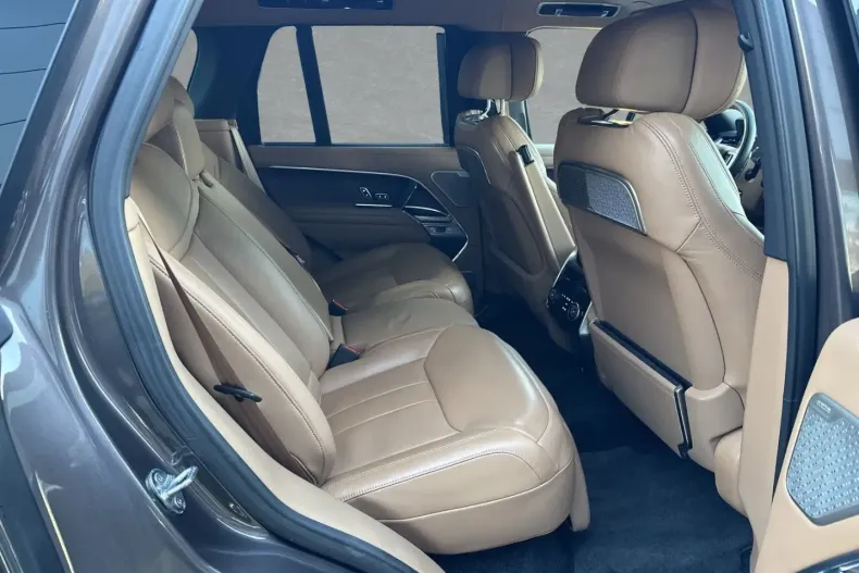 Land Rover Range Rover din 2022 cu 55.200 km - oferta LAN176983 - foto 5