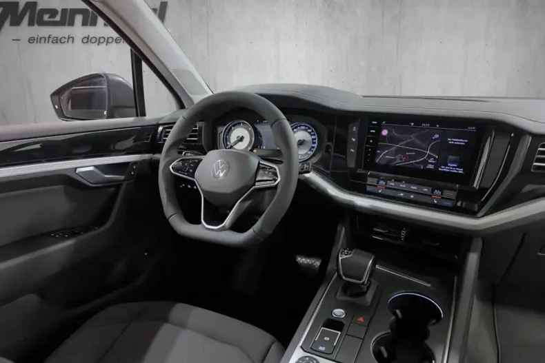 Volkswagen Touareg din 2021 cu 43.100 km - oferta VOL176984 - foto 8