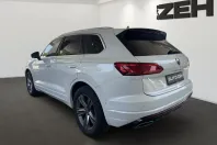 Volkswagen Touareg din 2022 cu 99.989 km - oferta VOL176987 - foto 4