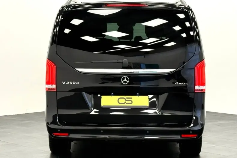 Mercedes-Benz V 250 din 2024 cu 15.000 km - oferta MER176989 - foto 5