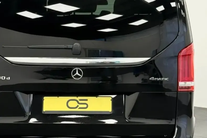 Mercedes-Benz V 300 din 2024 cu 22.000 km - oferta MER176990 - foto 12