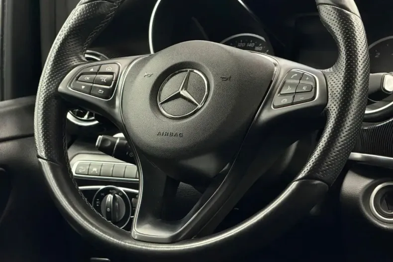 Mercedes-Benz V 250 din 2021 cu 52.000 km - oferta MER176992 - foto 19